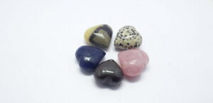 Mix Worrystone Heart Healing Crystals
