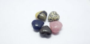 Mix Worrystone Heart Healing Crystals