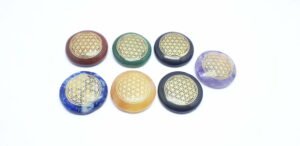 7pcs Natural Crystal Material Palm Polished Engraved Circle