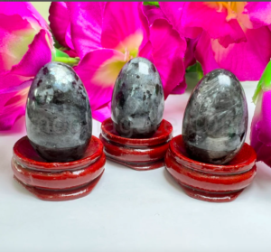 Wholesale Larva-kite Gemstone Yoni Eggs- Wholesale Crystal Yoni Balls